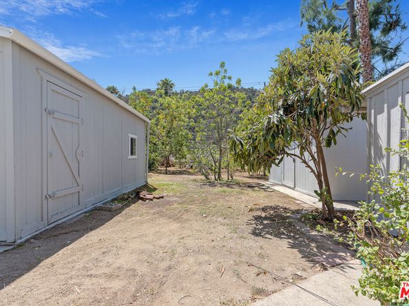2260 Hollister Terrace, Glendale CA 91206