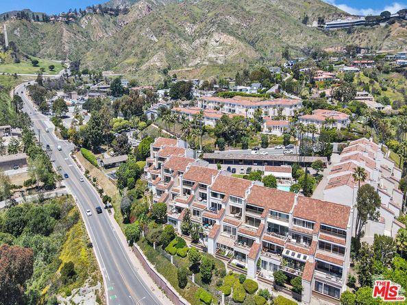 23922 De Ville Way B, Malibu CA 90265