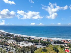 23922 De Ville Way B, Malibu CA 90265