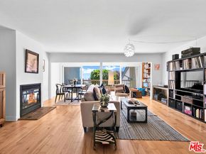 23922 De Ville Way B, Malibu CA 90265