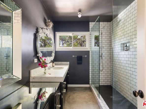 8704 Hollywood Hills Road, Los Angeles CA 90046