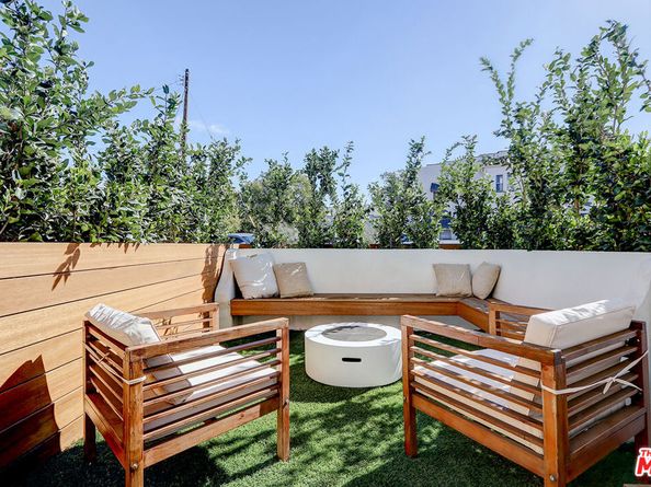 2813 12th Avenue, Los Angeles CA 90018