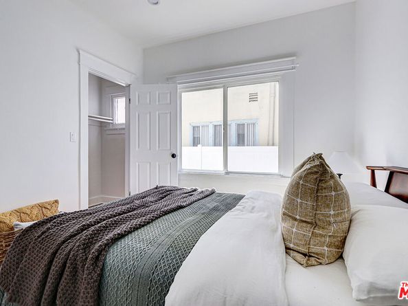 2813 12th Avenue, Los Angeles CA 90018
