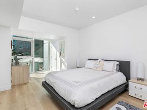 13600 MARINA POINTE Drive 401, Marina Del Rey CA 90292