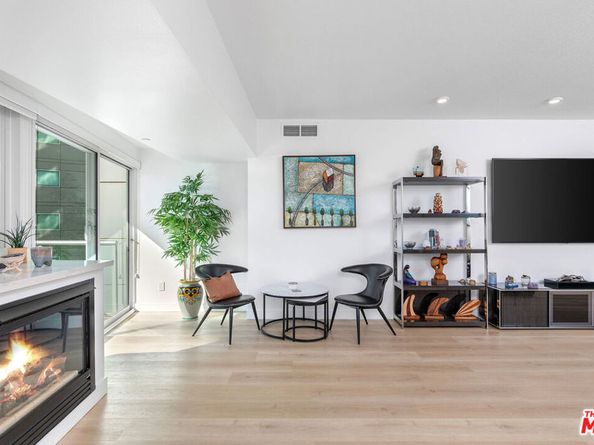 13600 MARINA POINTE Drive 401, Marina Del Rey CA 90292