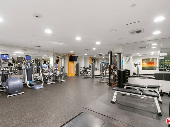 13600 MARINA POINTE Drive 401, Marina Del Rey CA 90292