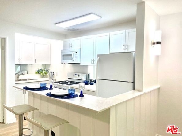 1453 S Westgate Avenue, Los Angeles CA 90025