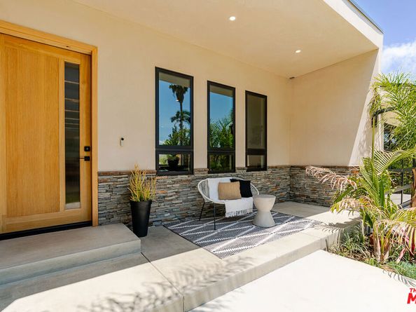 11559 La Maida Street, Valley Village CA 91601