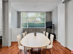 11500 Tennessee Avenue 105, Los Angeles CA 90064