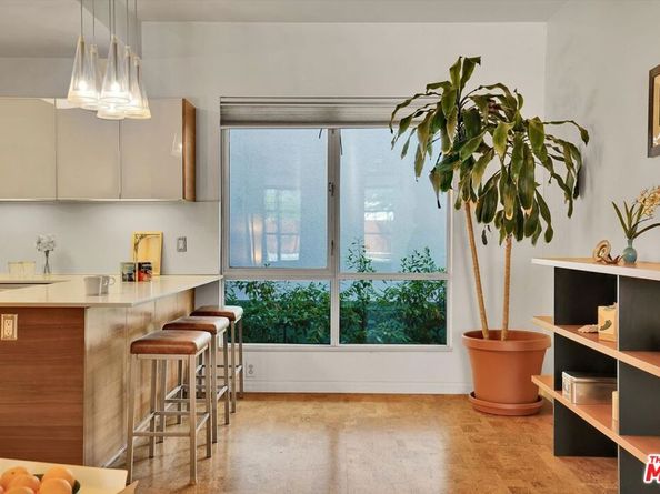 11500 Tennessee Avenue 105, Los Angeles CA 90064