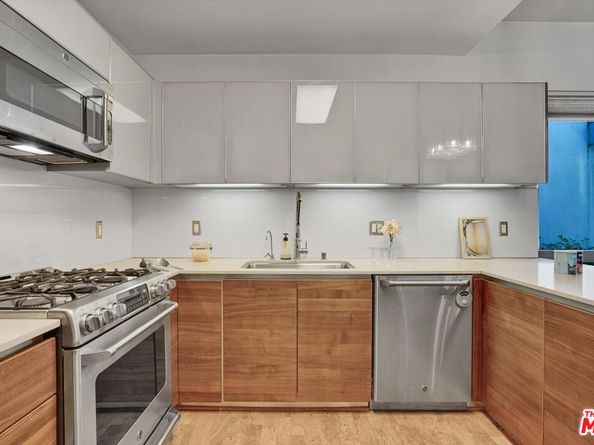11500 Tennessee Avenue 105, Los Angeles CA 90064