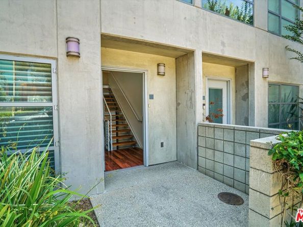 11500 Tennessee Avenue 105, Los Angeles CA 90064