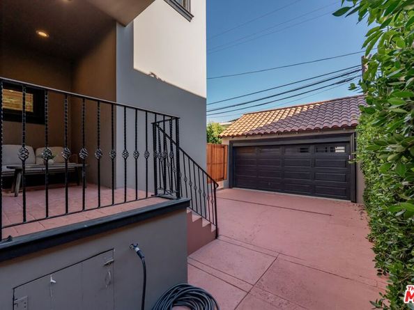 5558 Edgewood Place, Los Angeles CA 90019