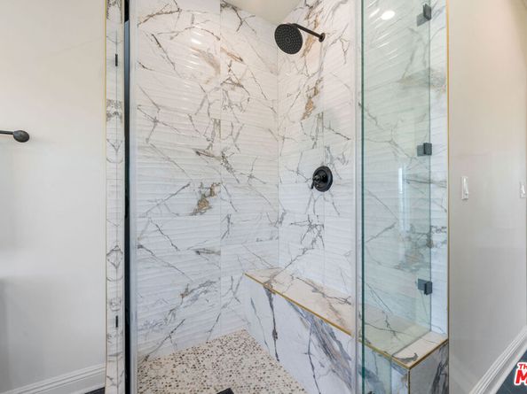 5558 Edgewood Place, Los Angeles CA 90019