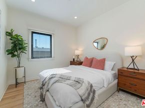 5558 Edgewood Place, Los Angeles CA 90019