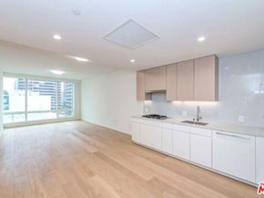 877 Francisco Street 708, Los Angeles CA 90017