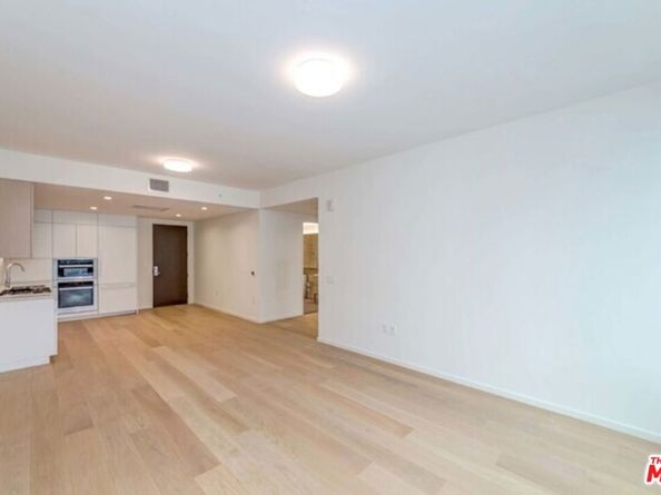 877 Francisco Street 708, Los Angeles CA 90017