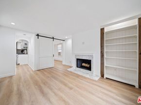 2116 3rd Street, Santa Monica CA 90405
