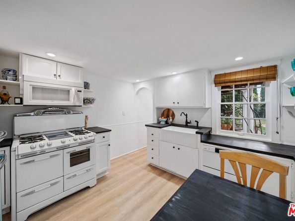 2116 3rd Street, Santa Monica CA 90405