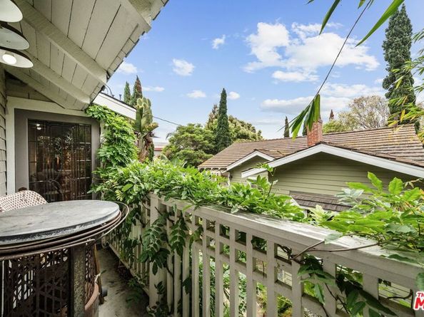 2116 3rd Street, Santa Monica CA 90405