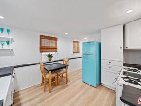 2116 3rd Street, Santa Monica CA 90405