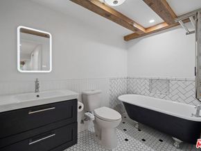 2116 3rd Street, Santa Monica CA 90405