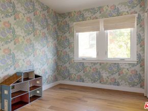 1400 Angelus Avenue, Los Angeles CA 90026
