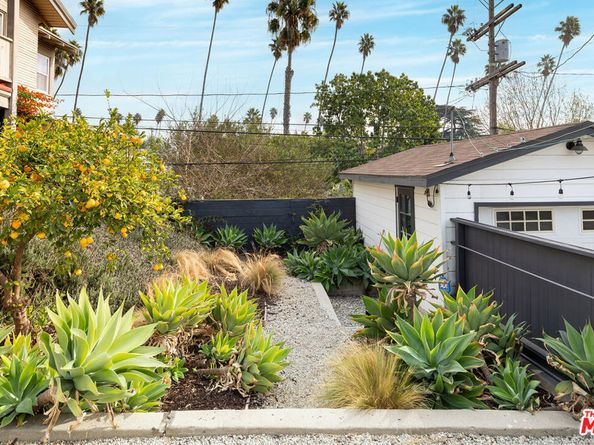 1400 Angelus Avenue, Los Angeles CA 90026