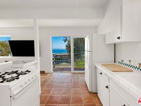 31562 Broad Beach Road, Malibu CA 90265