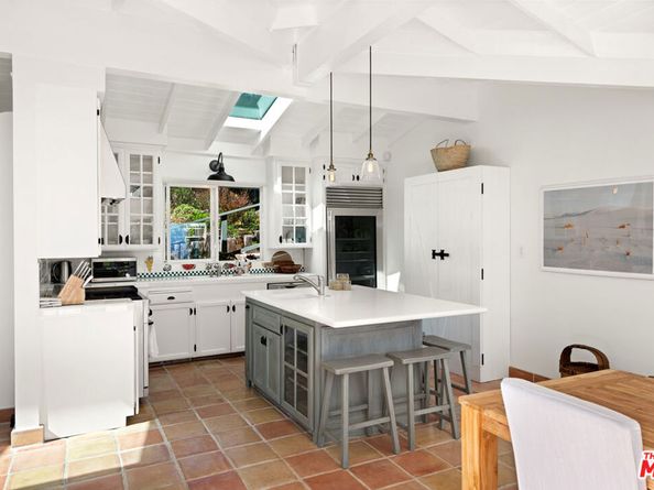 31562 Broad Beach Road, Malibu CA 90265