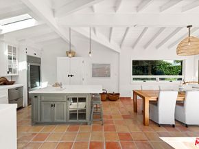 31562 Broad Beach Road, Malibu CA 90265