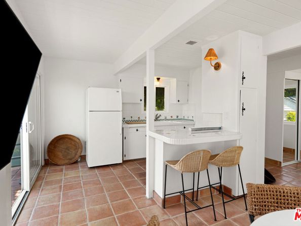 31562 Broad Beach Road, Malibu CA 90265