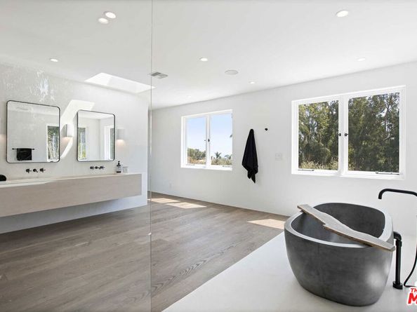 27405 Pacific Coast Highway, Malibu CA 90265