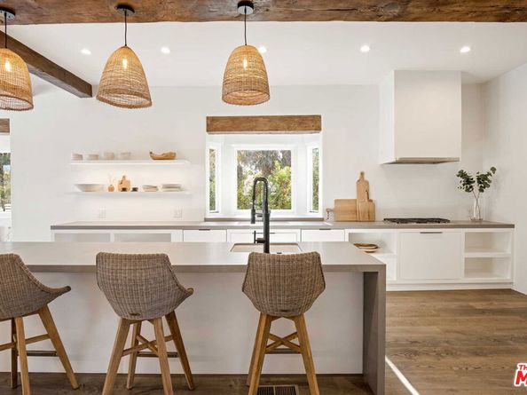 27405 Pacific Coast Highway, Malibu CA 90265