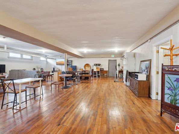 2121 James M Wood Boulevard 414, Los Angeles CA 90006