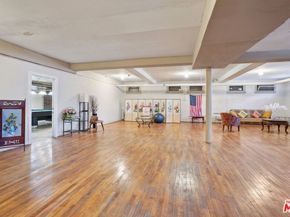 2121 James M Wood Boulevard 414, Los Angeles CA 90006