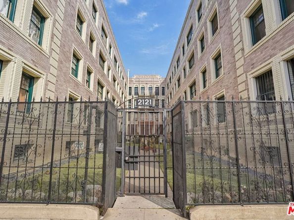 2121 James M Wood Boulevard 414, Los Angeles CA 90006