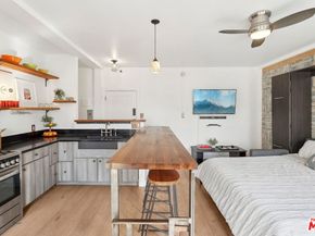 2121 James M Wood Boulevard 414, Los Angeles CA 90006