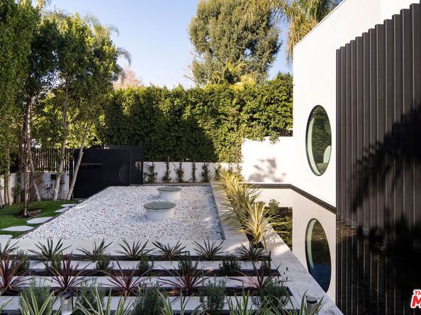 810 N Orlando Avenue, West Hollywood CA 90069