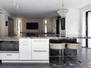 810 N Orlando Avenue, West Hollywood CA 90069