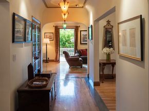 1436 San Vicente Boulevard, Santa Monica CA 90402