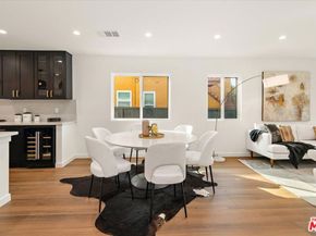 2700 S Palm Grove Avenue, Los Angeles CA 90016