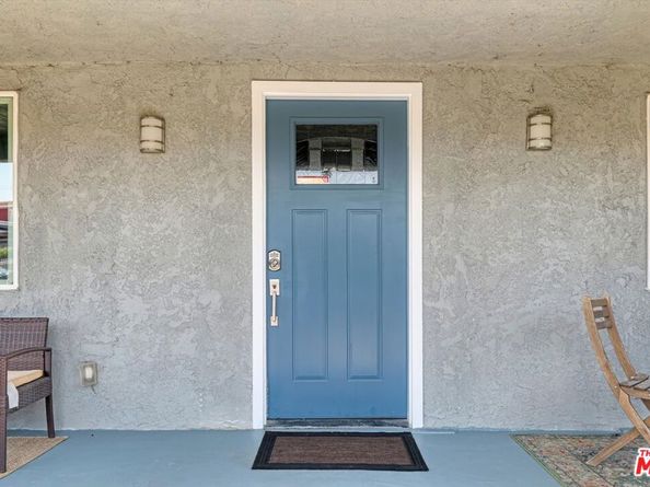 3447 9th Avenue, Los Angeles CA 90018