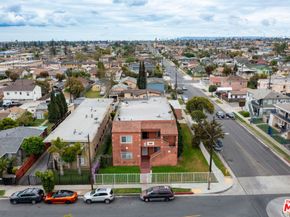 1152 W 88th Street, Los Angeles CA 90044