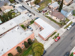1152 W 88th Street, Los Angeles CA 90044