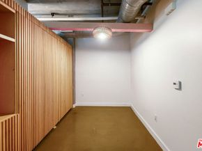 645 W 9th Street 201, Los Angeles CA 90015