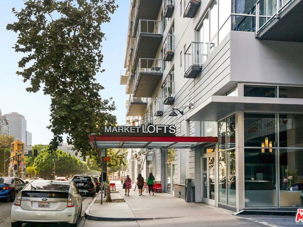645 W 9th Street 201, Los Angeles CA 90015