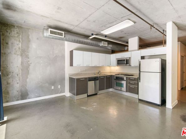 645 W 9th Street 201, Los Angeles CA 90015