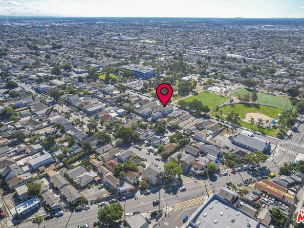 431 E 41st Place, Los Angeles CA 90011