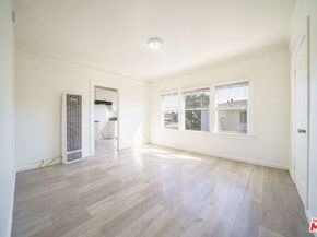 431 E 41st Place, Los Angeles CA 90011